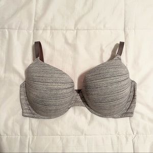 PINK Victoria’s Secret Wear Everywhere Push Up Bra